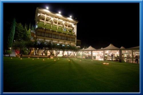 לאוריה אינפריורה Hotel Isola Di Lauria מראה חיצוני תמונה