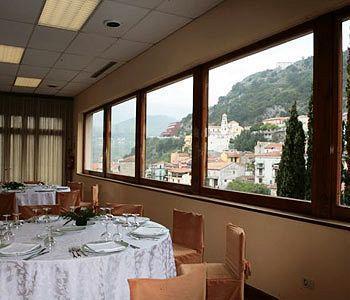 לאוריה אינפריורה Hotel Isola Di Lauria מראה חיצוני תמונה